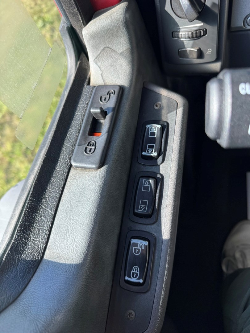 2018 MACK CXU613 - USED TRUCKS DAY CAB - image 13